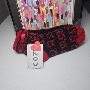 COZY Heart Pattern Fuzzy Socks